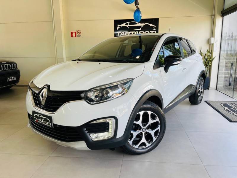 RENAULT - CAPTUR - 2017/2018 - Branca - R$ 76.990,00