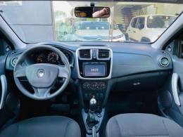 RENAULT - SANDERO - 2018/2019 - Preta - R$ 46.990,00