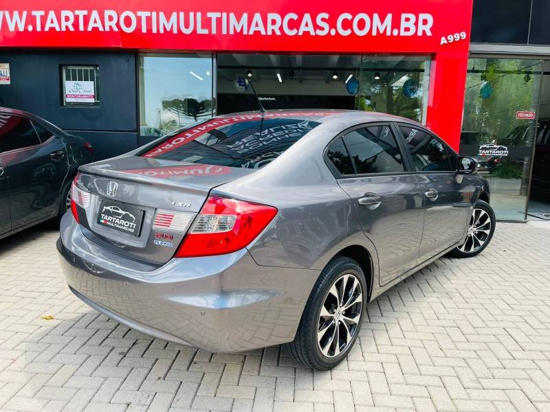 HONDA - CIVIC - 2015/2016 - Cinza - R$ 81.990,00