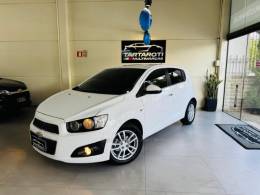 CHEVROLET - SONIC - 2013/2013 - Branca - R$ 43.990,00