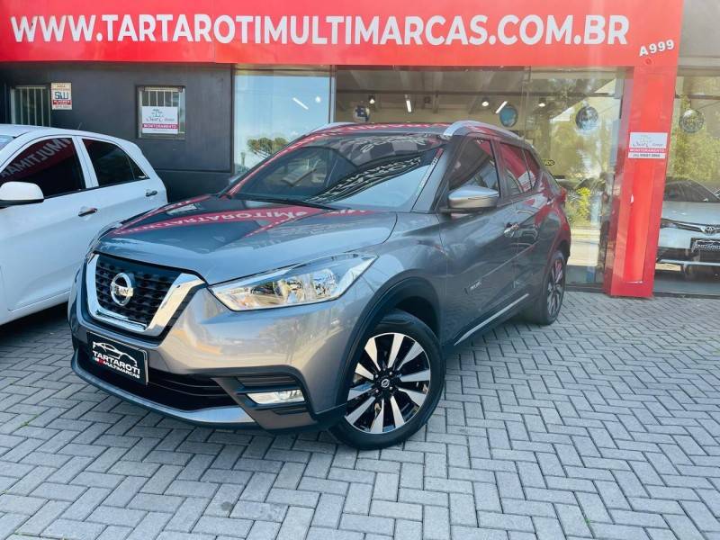 NISSAN - KICKS - 2018/2019 - Cinza - R$ 87.990,00