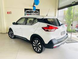 NISSAN - KICKS - 2020/2021 - Branca - R$ 96.990,00
