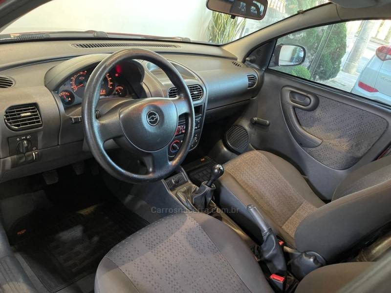 CHEVROLET - MONTANA - 2009/2010 - Vermelha - R$ 37.990,00