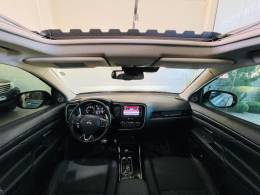 MITSUBISHI - OUTLANDER - 2017/2018 - Cinza - R$ 128.990,00