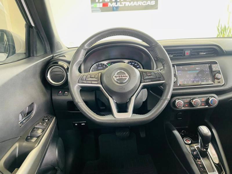 NISSAN - KICKS - 2020/2021 - Branca - R$ 96.990,00
