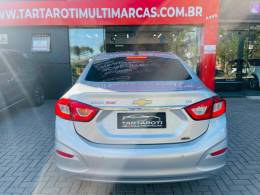 CHEVROLET - CRUZE - 2017/2018 - Prata - R$ 92.990,00