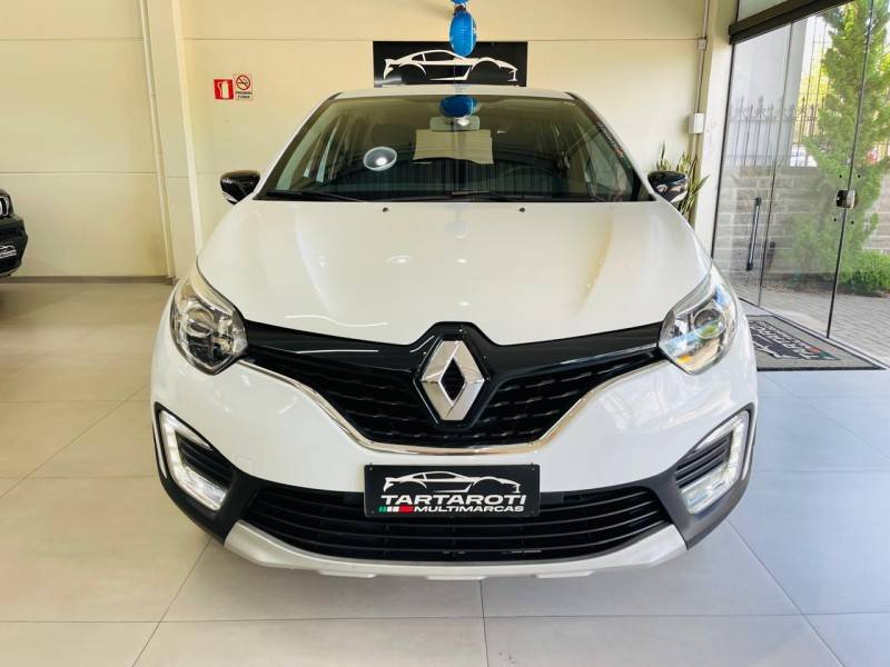 RENAULT - CAPTUR - 2017/2018 - Branca - R$ 76.990,00