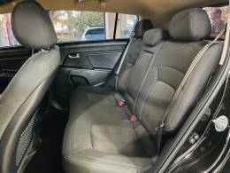 KIA MOTORS - SPORTAGE - 2011/2012 - Preta - R$ 63.990,00