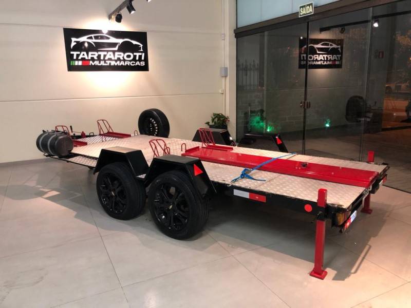 REBOQUES - RONIMAR - 2014/2014 - Preta - R$ 12.990,00