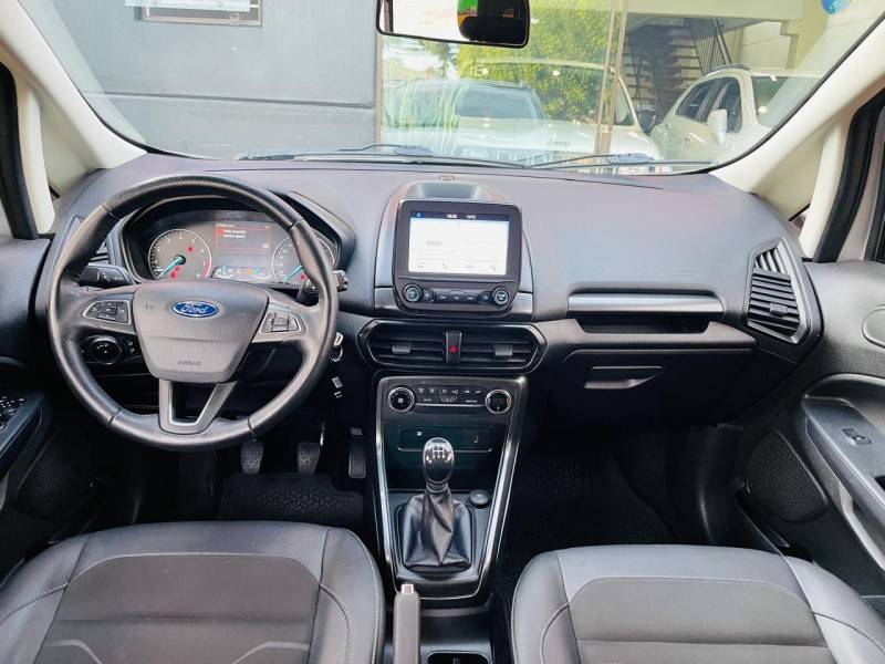 FORD - ECOSPORT - 2019/2020 - Prata - R$ 76.990,00