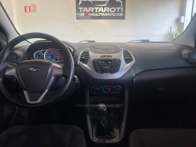 FORD - KA - 2014/2015 - Branca - R$ 39.990,00