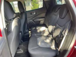 FIAT - TORO - 2017/2018 - Vermelha - R$ 87.990,00