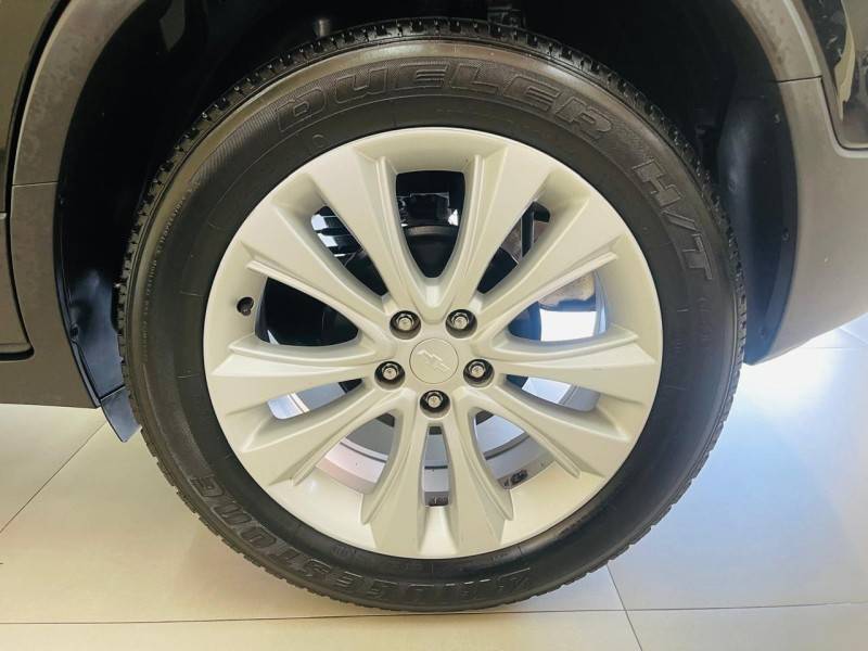 CHEVROLET - TRACKER - 2018/2019 - Preta - R$ 94.990,00
