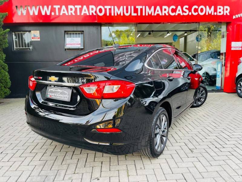 CHEVROLET - CRUZE - 2016/2017 - Preta - R$ 86.990,00