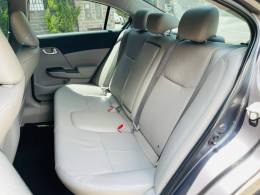 HONDA - CIVIC - 2015/2016 - Cinza - R$ 81.990,00