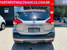 NISSAN - KICKS - 2018/2018 - Cinza - R$ 84.990,00
