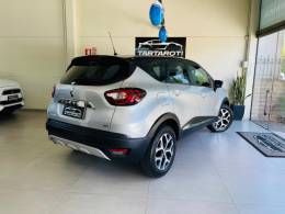 RENAULT - CAPTUR - 2020/2021 - Prata - R$ 81.990,00