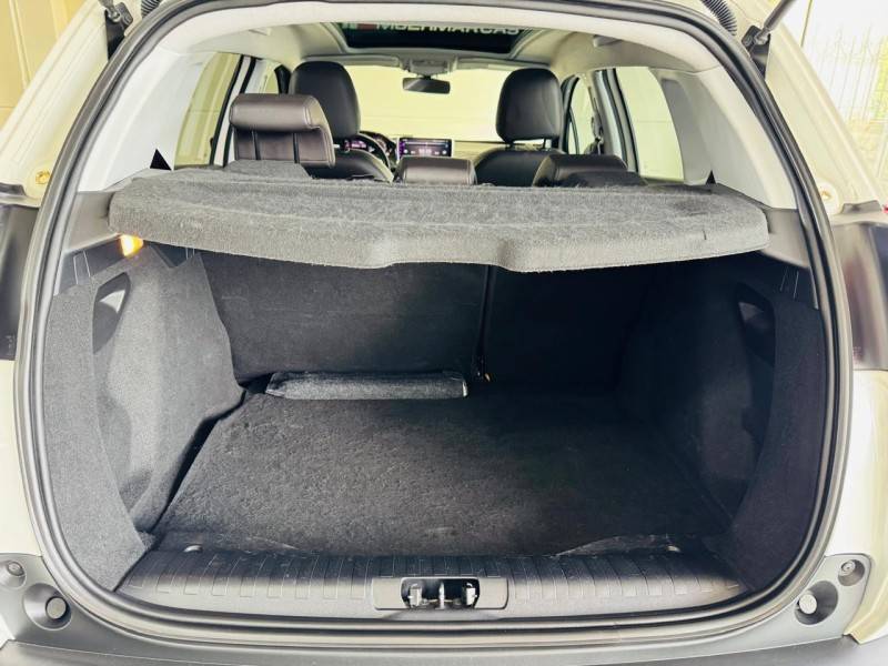PEUGEOT - 2008 - 2015/2016 - Branca - R$ 59.990,00