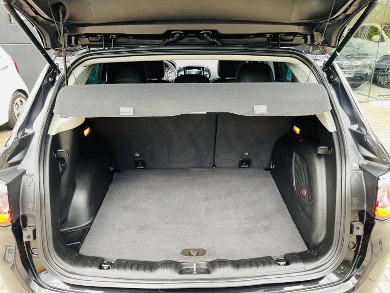 JEEP - COMPASS - 2018/2019 - Preta - R$ 104.990,00