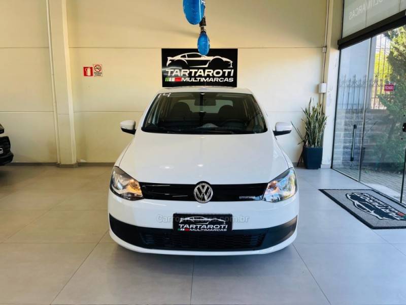 VOLKSWAGEN - FOX - 2014/2014 - Branca - R$ 43.990,00