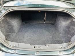 FIAT - LINEA - 2011/2012 - Cinza - R$ 32.990,00