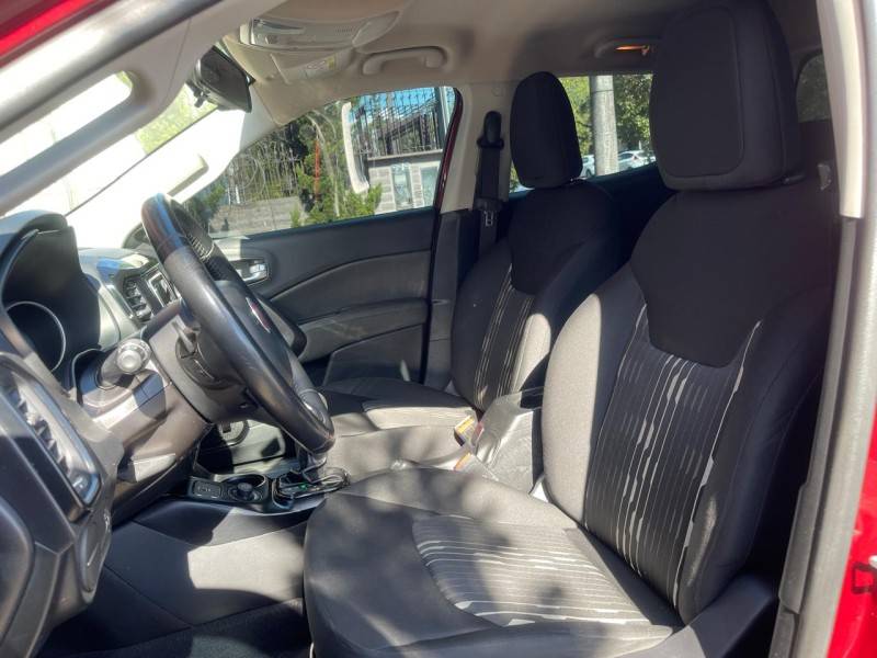 FIAT - TORO - 2017/2018 - Vermelha - R$ 87.990,00