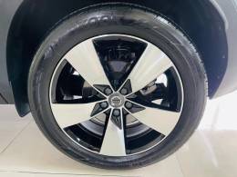 VOLVO - XC 40 - 2019/2020 - Cinza - R$ 159.990,00