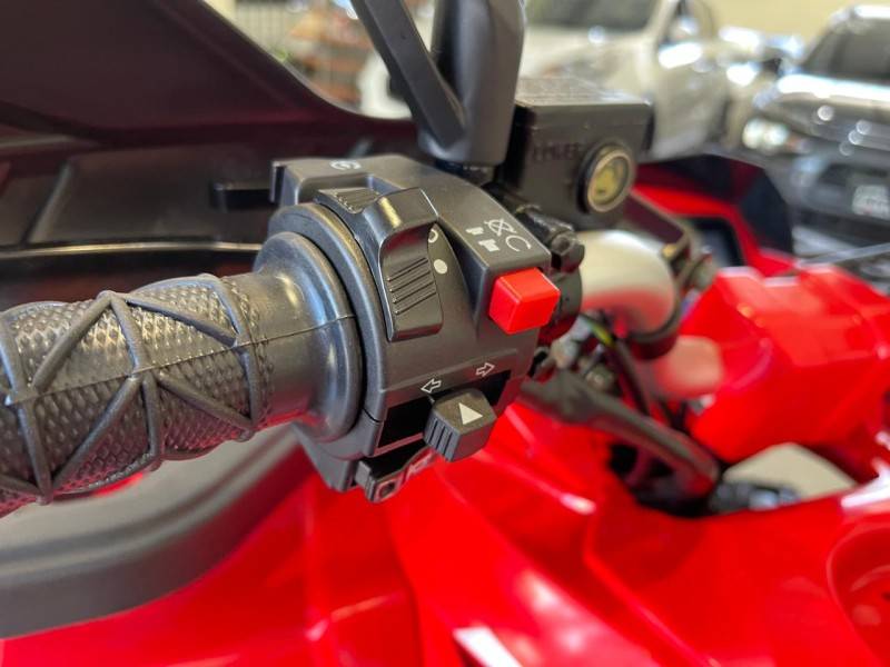 MXF - ATTACK 200 - 2025/2025 - Vermelha - R$ 27.990,00