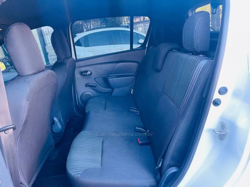 RENAULT - SANDERO - 2019/2020 - Branca - R$ 49.990,00