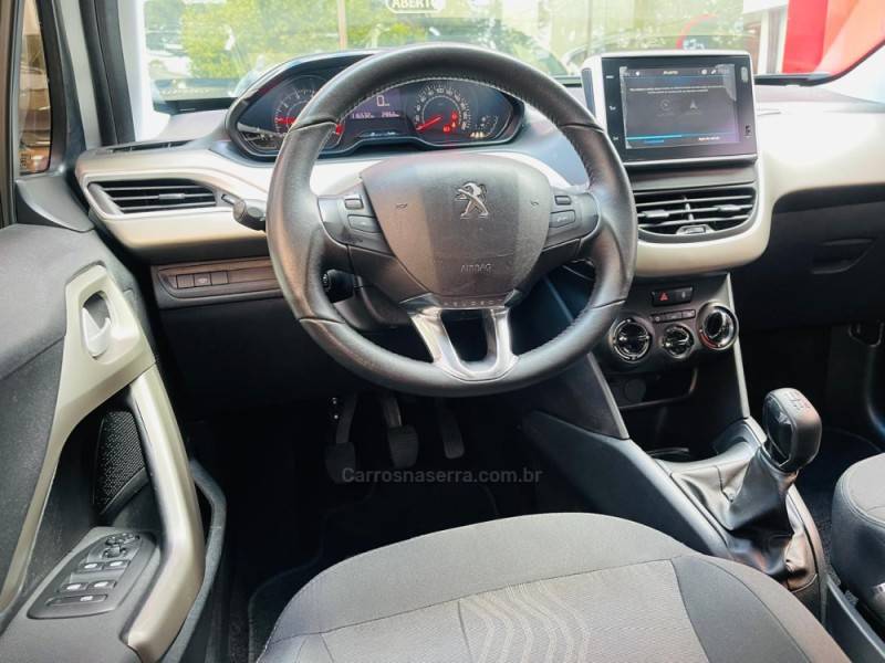 PEUGEOT - 2008 - 2018/2018 - Prata - R$ 57.990,00