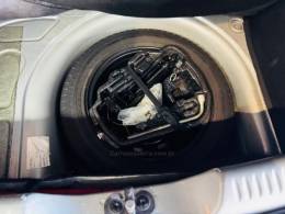VOLKSWAGEN - FOX - 2014/2015 - Prata - R$ 47.990,00