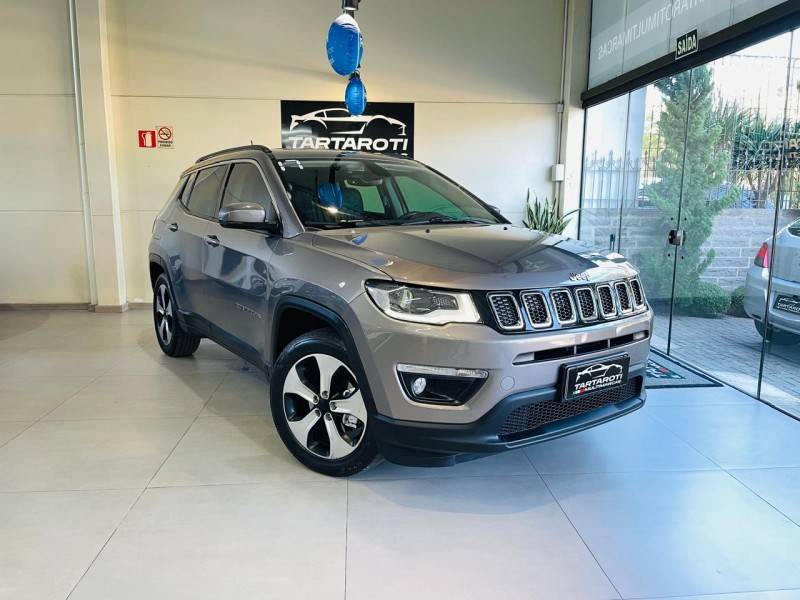 JEEP - COMPASS - 2016/2017 - Cinza - R$ 90.990,00