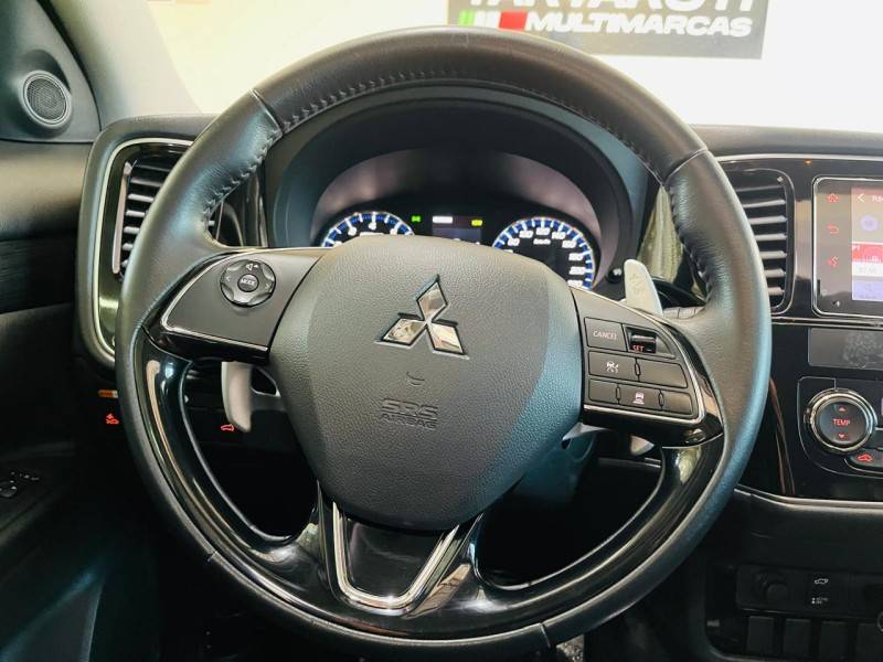 MITSUBISHI - OUTLANDER - 2017/2018 - Cinza - R$ 128.990,00
