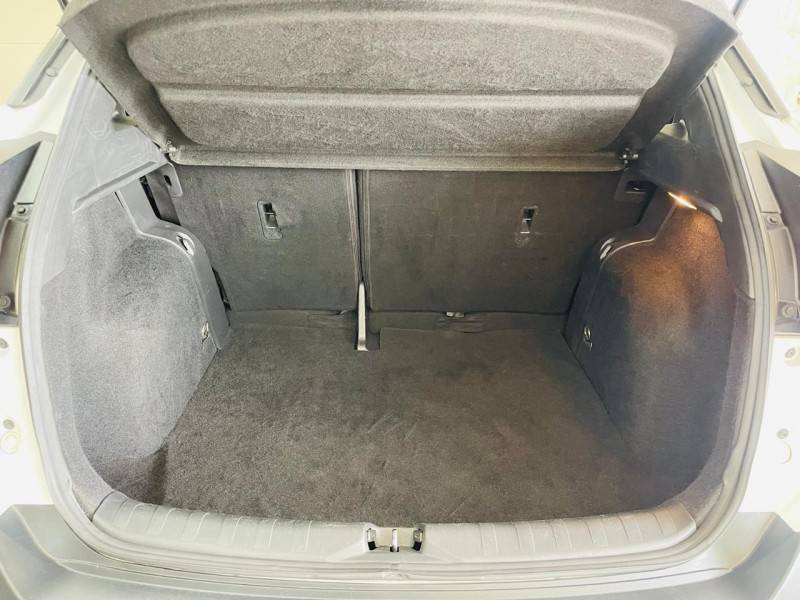 NISSAN - KICKS - 2020/2021 - Branca - R$ 96.990,00
