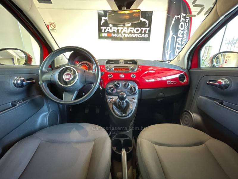 FIAT - 500 - 2011/2012 - Vermelha - R$ 44.990,00