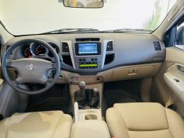 TOYOTA - HILUX SW4 - 2007/2008 - Preta - R$ 105.990,00