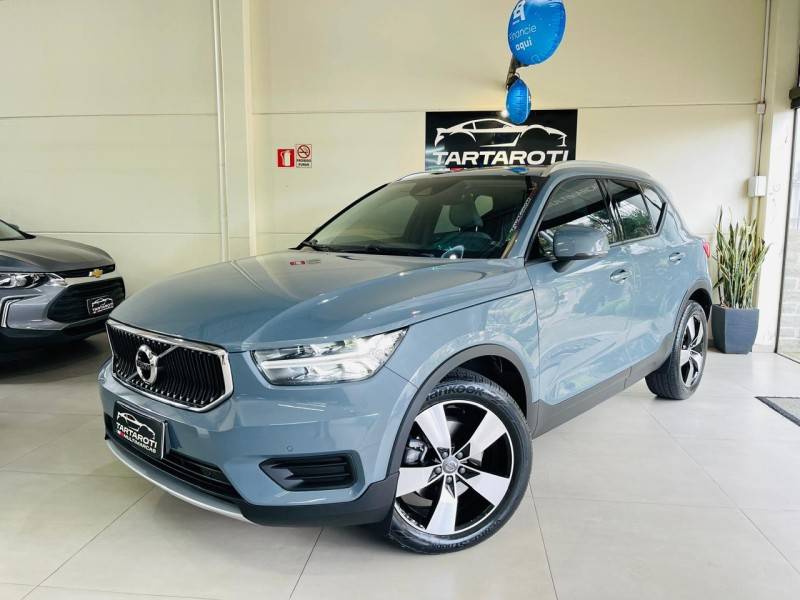 VOLVO - XC 40 - 2019/2020 - Cinza - R$ 159.990,00