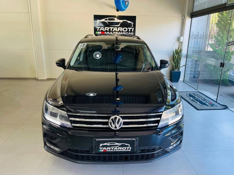 VOLKSWAGEN - TIGUAN - 2019/2019 - Preta - R$ 115.990,00