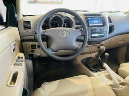 TOYOTA - HILUX SW4 - 2007/2008 - Preta - R$ 105.990,00