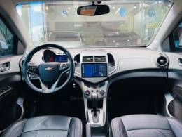 CHEVROLET - SONIC - 2013/2013 - Branca - R$ 43.990,00