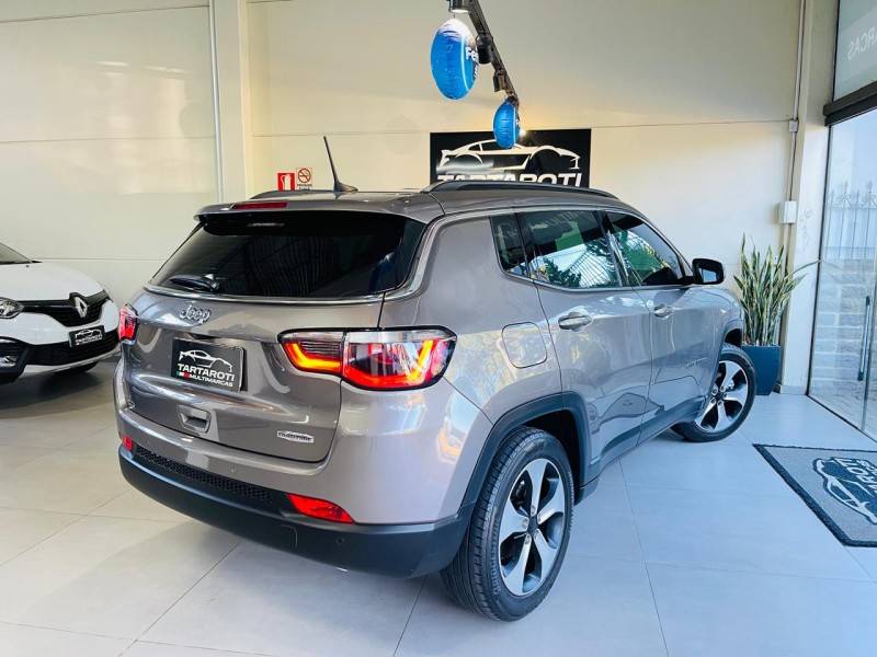 JEEP - COMPASS - 2016/2017 - Cinza - R$ 90.990,00