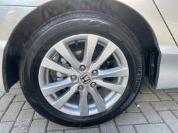 HONDA - CIVIC - 2010/2011 - Prata - R$ 54.990,00