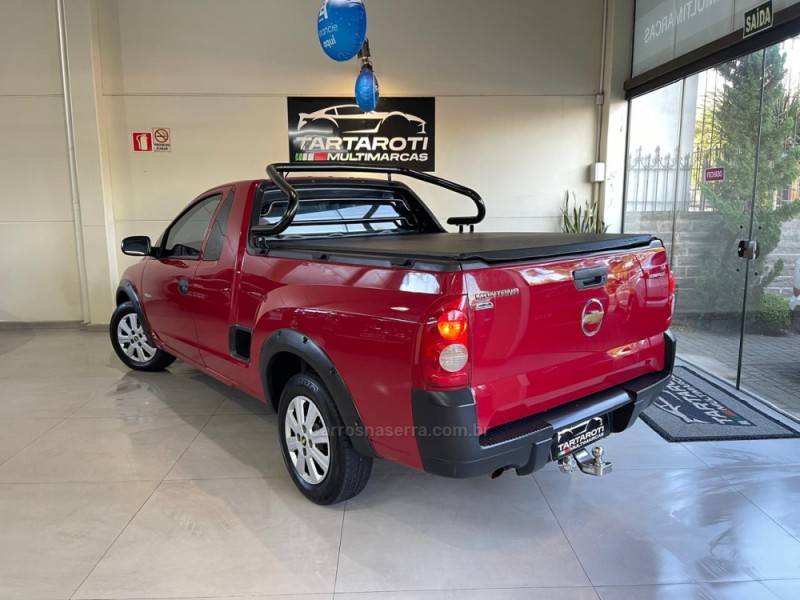 CHEVROLET - MONTANA - 2009/2010 - Vermelha - R$ 37.990,00