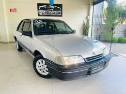 CHEVROLET - MONZA - 1991/1992 - Prata - R$ 16.990,00