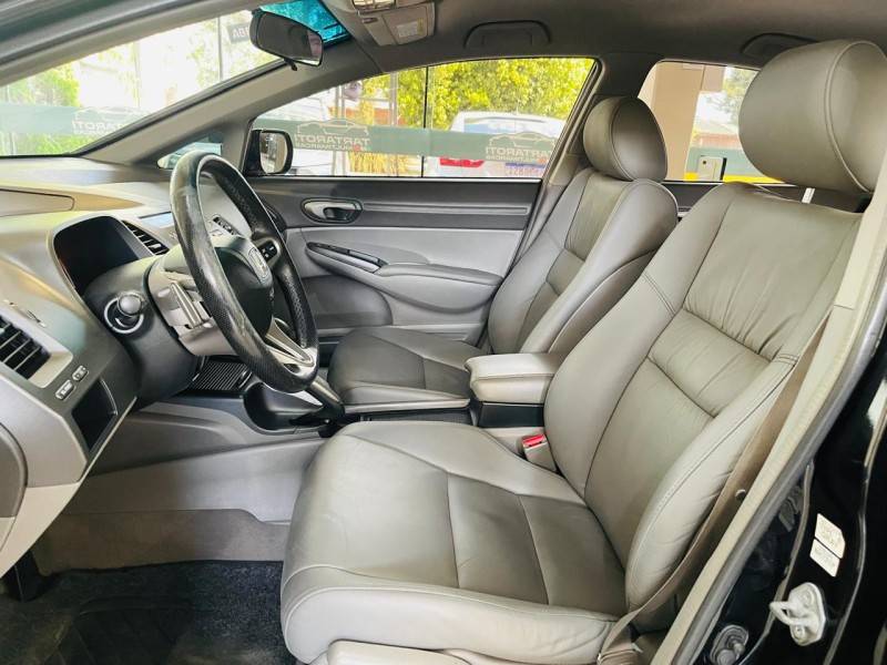 HONDA - CIVIC - 2010/2010 - Preta - R$ 56.990,00