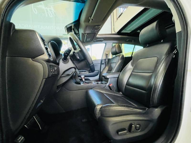 KIA MOTORS - SPORTAGE - 2016/2017 - Branca - R$ 115.990,00