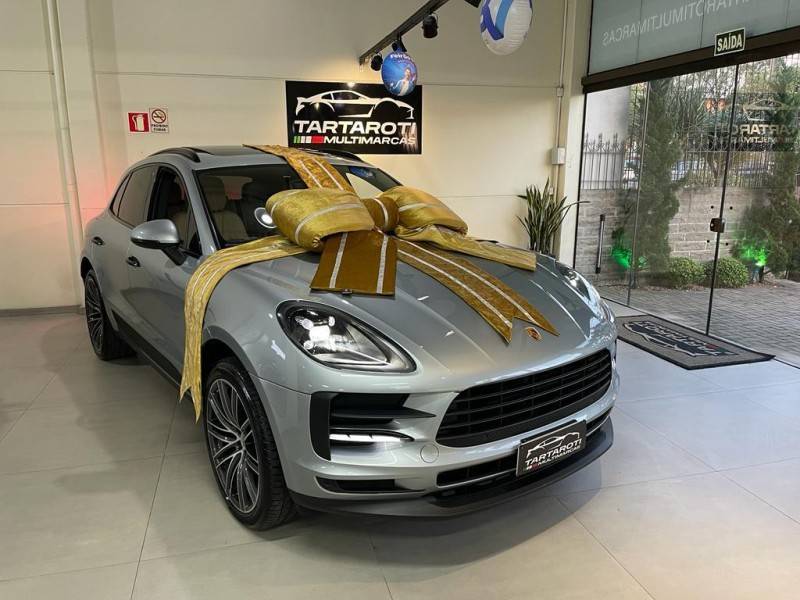 PORSCHE - MACAN T - 2020/2021 - Prata - R$ 376.990,00