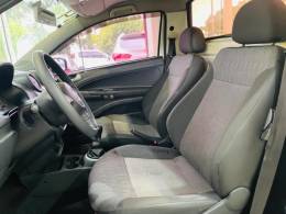 VOLKSWAGEN - SAVEIRO - 2014/2014 - Branca - R$ 44.990,00
