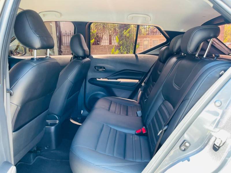 NISSAN - KICKS - 2018/2018 - Cinza - R$ 84.990,00