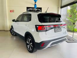 VOLKSWAGEN - T-CROSS - 2024/2025 - Branca - R$ 129.990,00